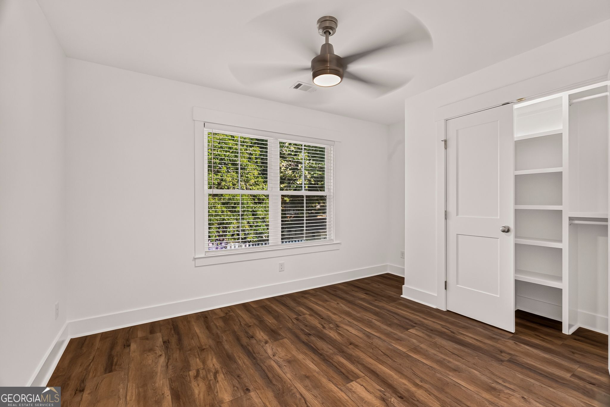 1601 Grove Street Property Photo 29