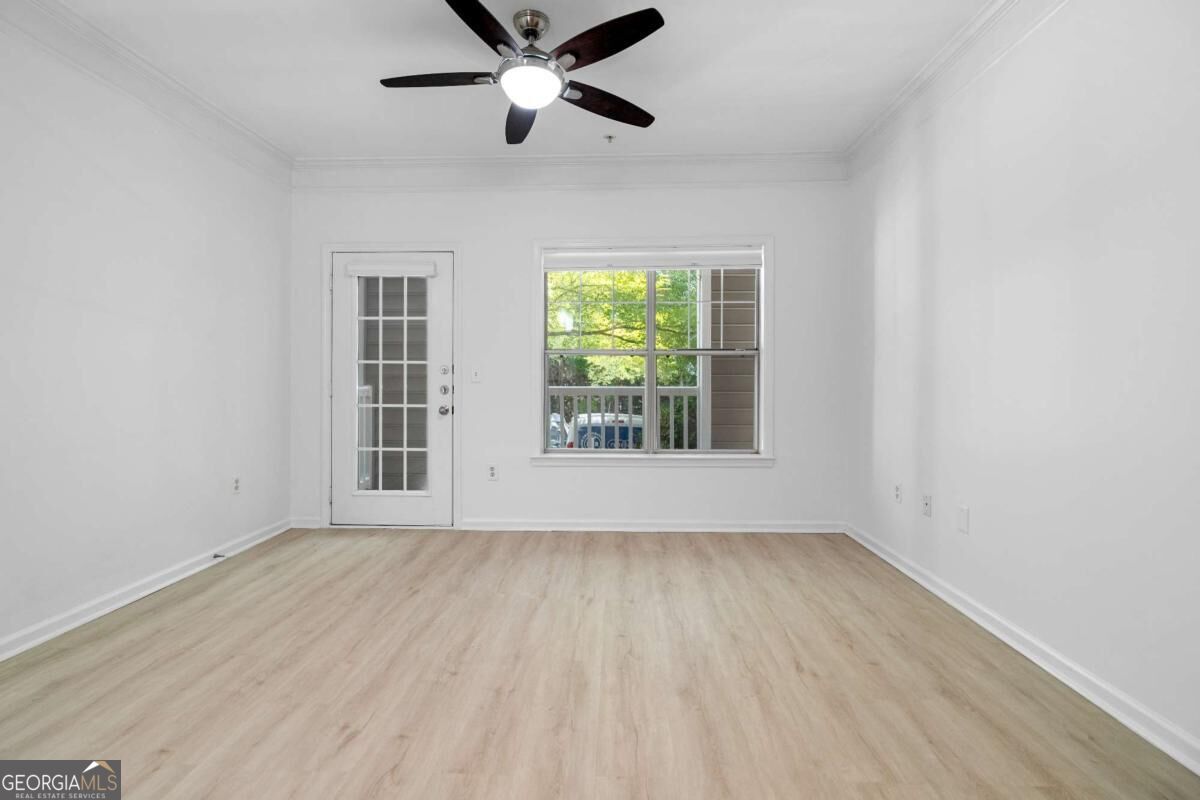 2700 Pine Tree Road Ne # 2104 Property Photo 9