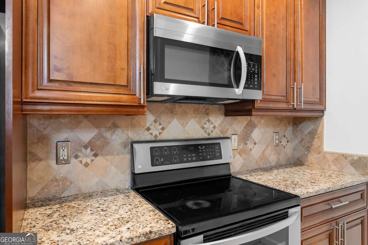 2700 Pine Tree Road Ne # 2104 Property Photo 15
