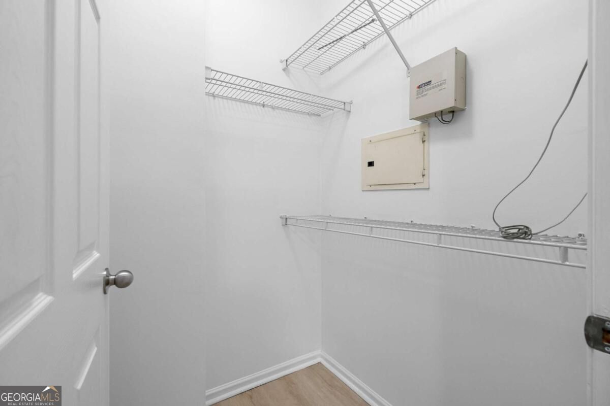 2700 Pine Tree Road Ne # 2104 Property Photo 22