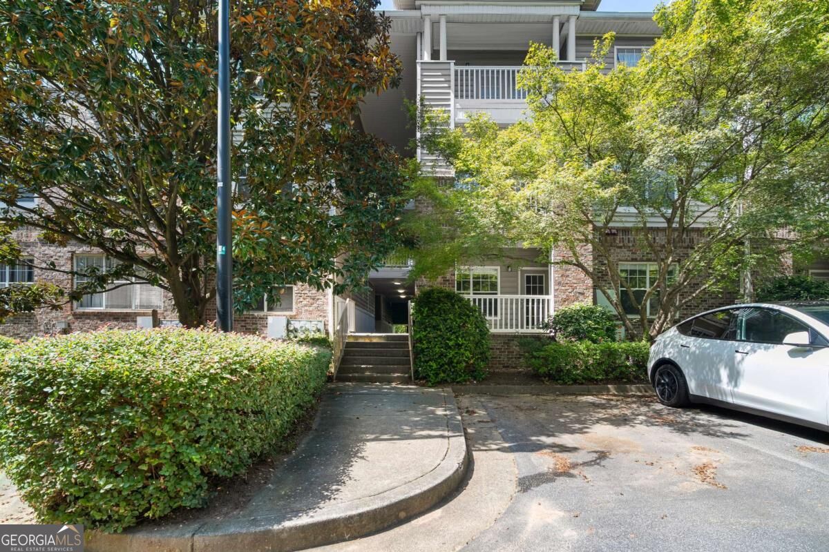 2700 Pine Tree Road Ne # 2104 Property Photo 29