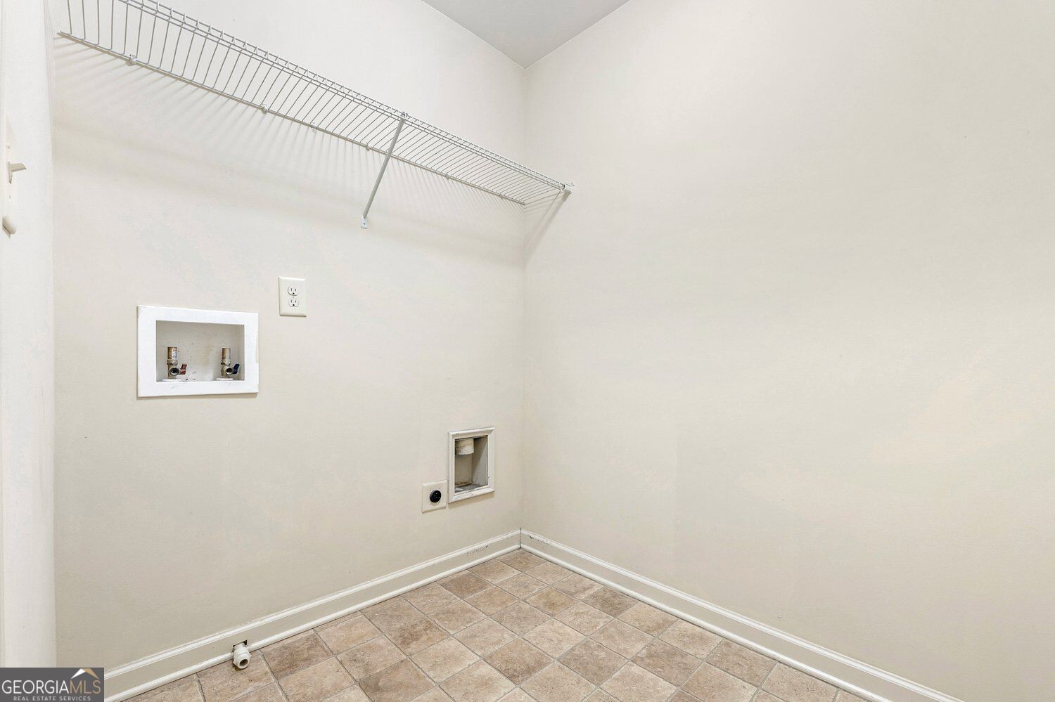 4467 Water Mill Drive Property Photo 34