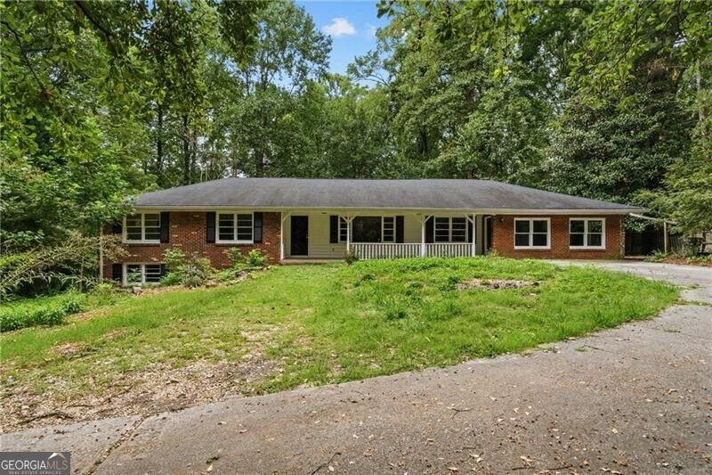 1360 Mclendon Drive Property Photo 1