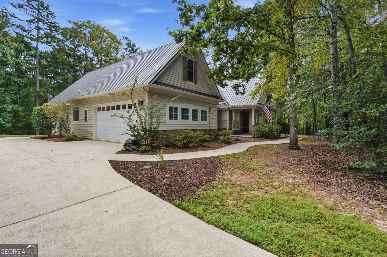 186 Fern Park Drive Property Photo 4