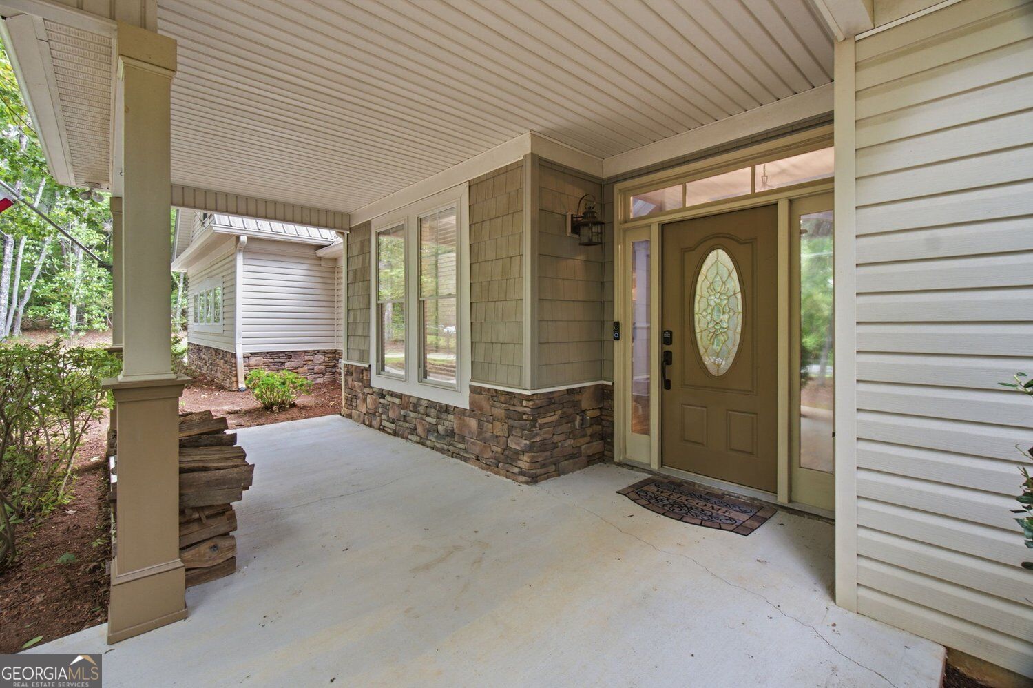 186 Fern Park Drive Property Photo 5