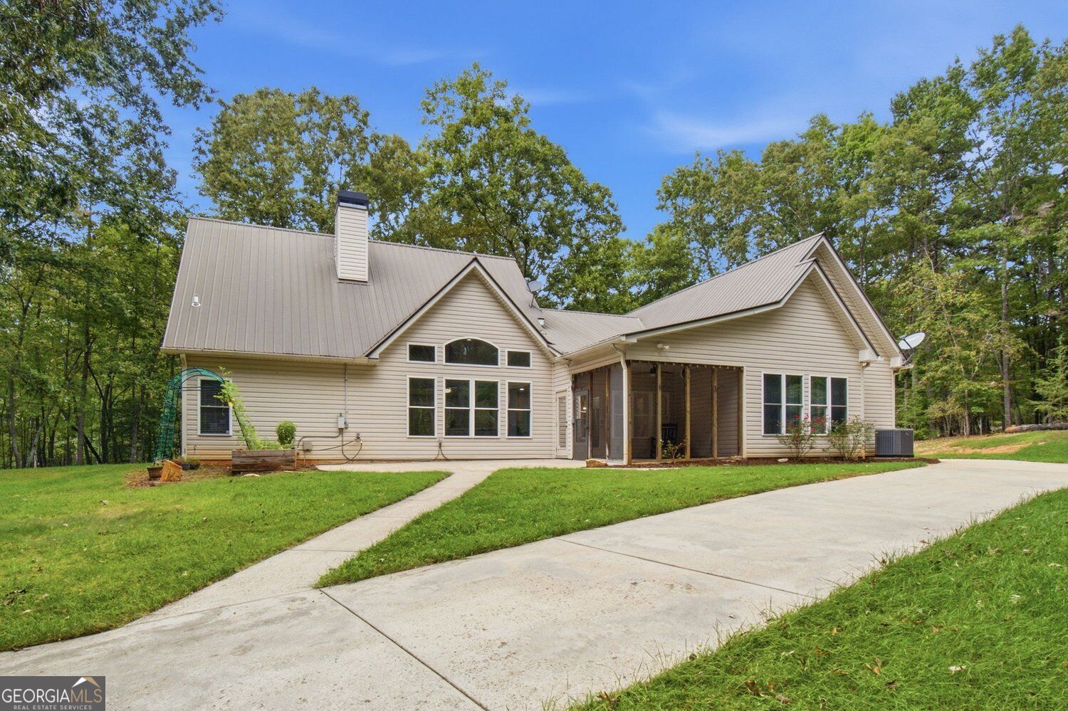 186 Fern Park Drive Property Photo 41