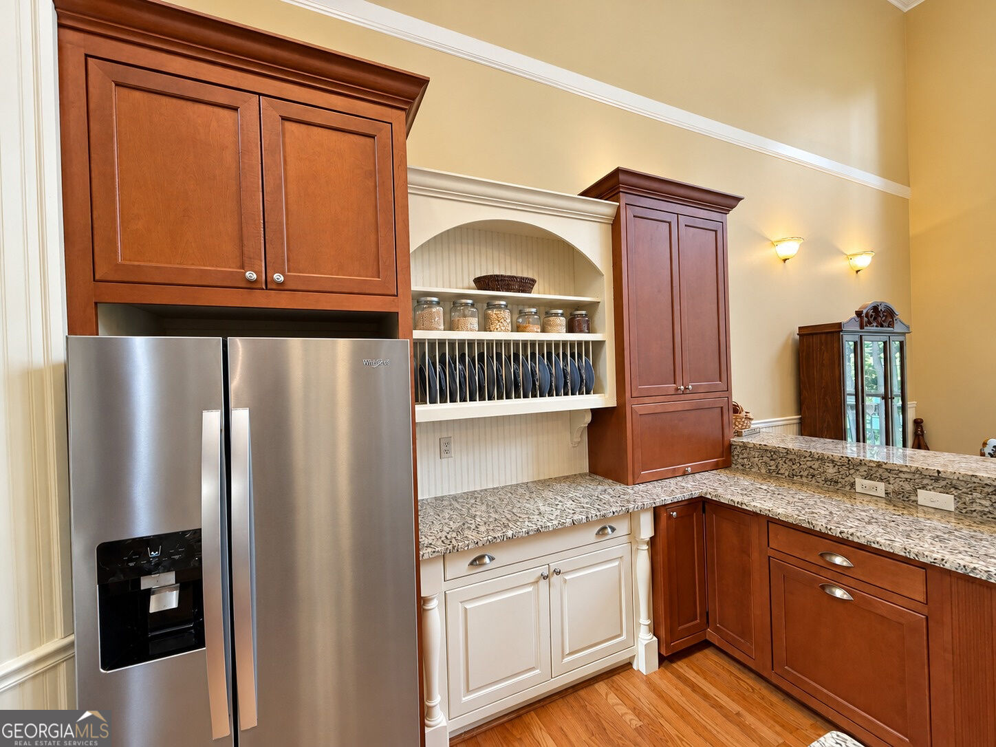 669 Shorewood Circle Property Photo 13
