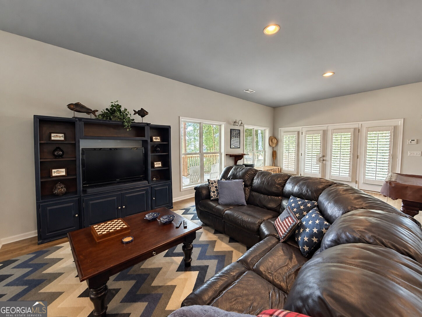 669 Shorewood Circle Property Photo 25