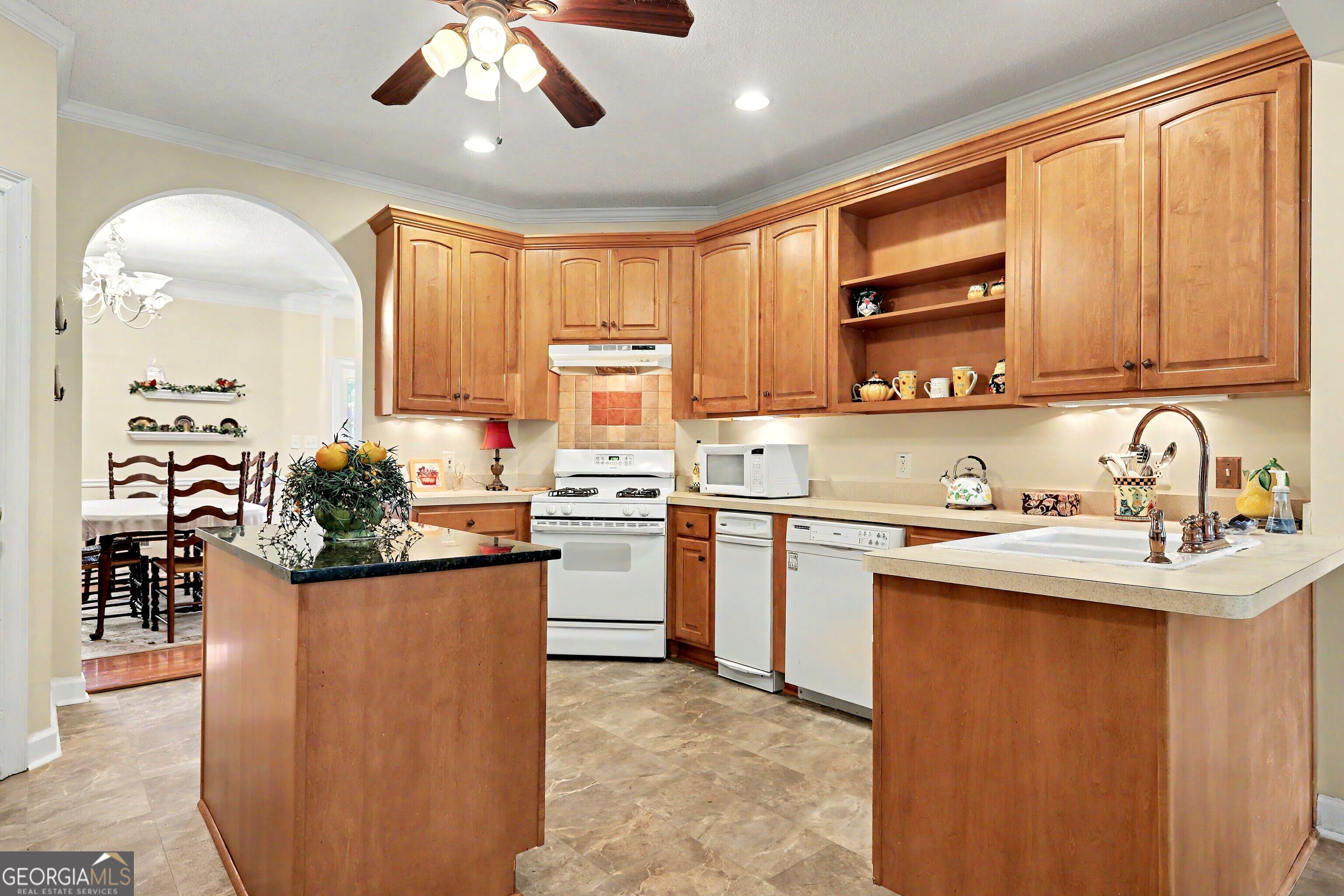 1225 Bent Creek Drive Property Photo 8