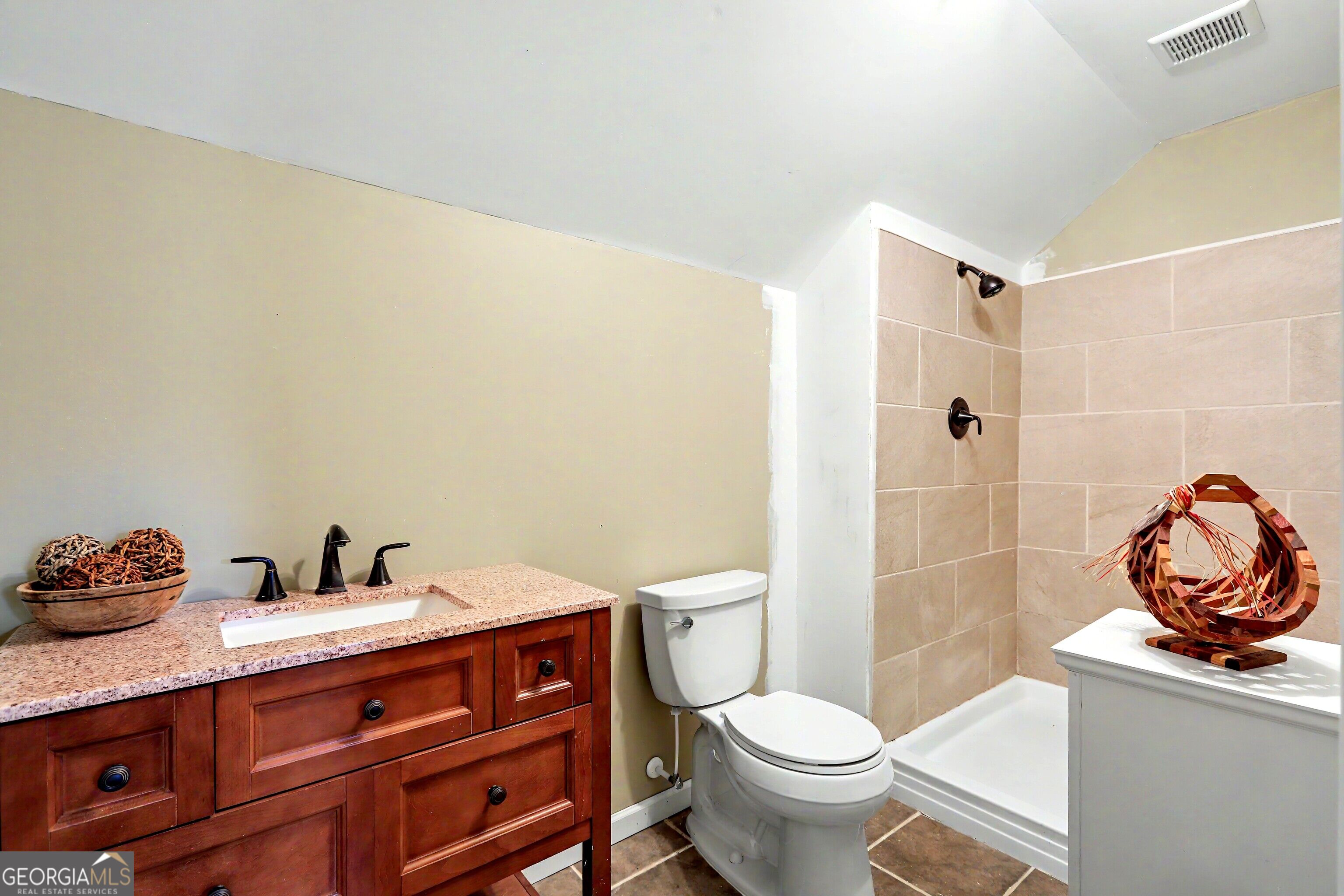 1225 Bent Creek Drive Property Photo 23