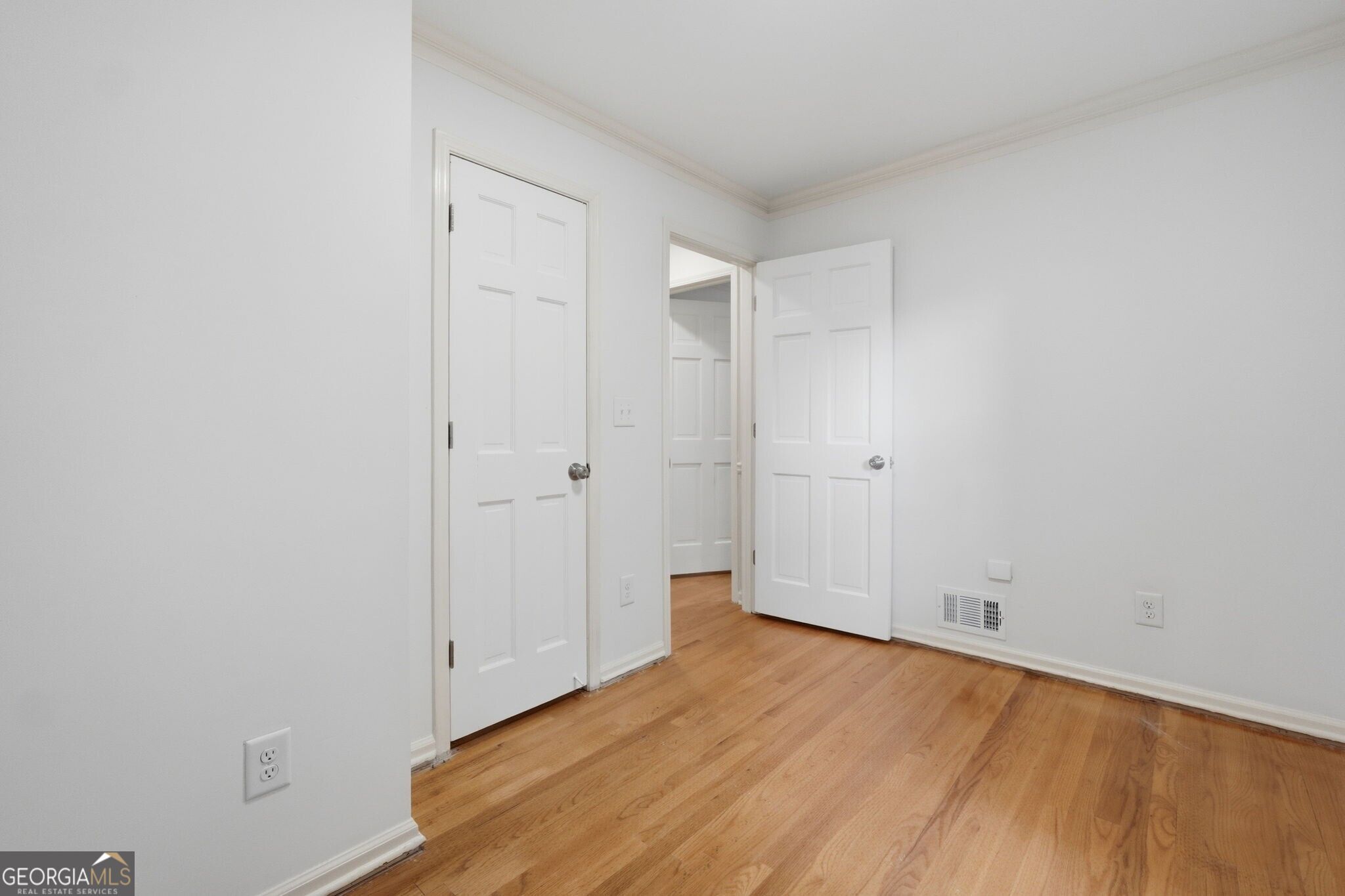 2896 Faraday Court Property Photo 31