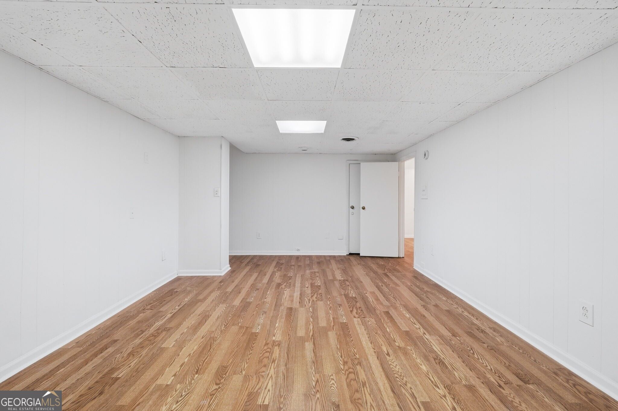 2896 Faraday Court Property Photo 41