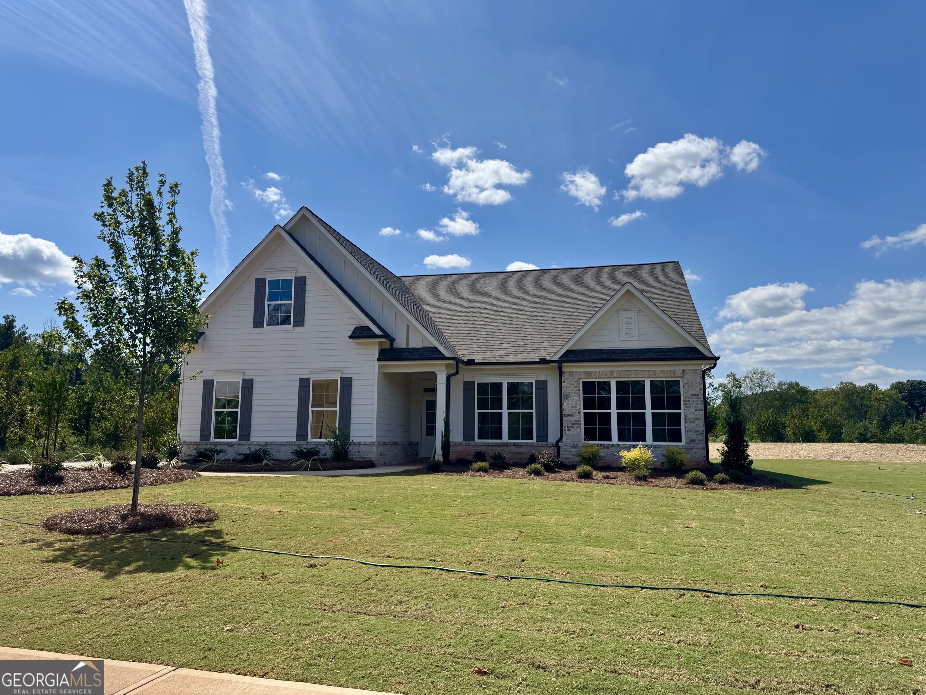 1025 Windy Hill Road Property Photo 1