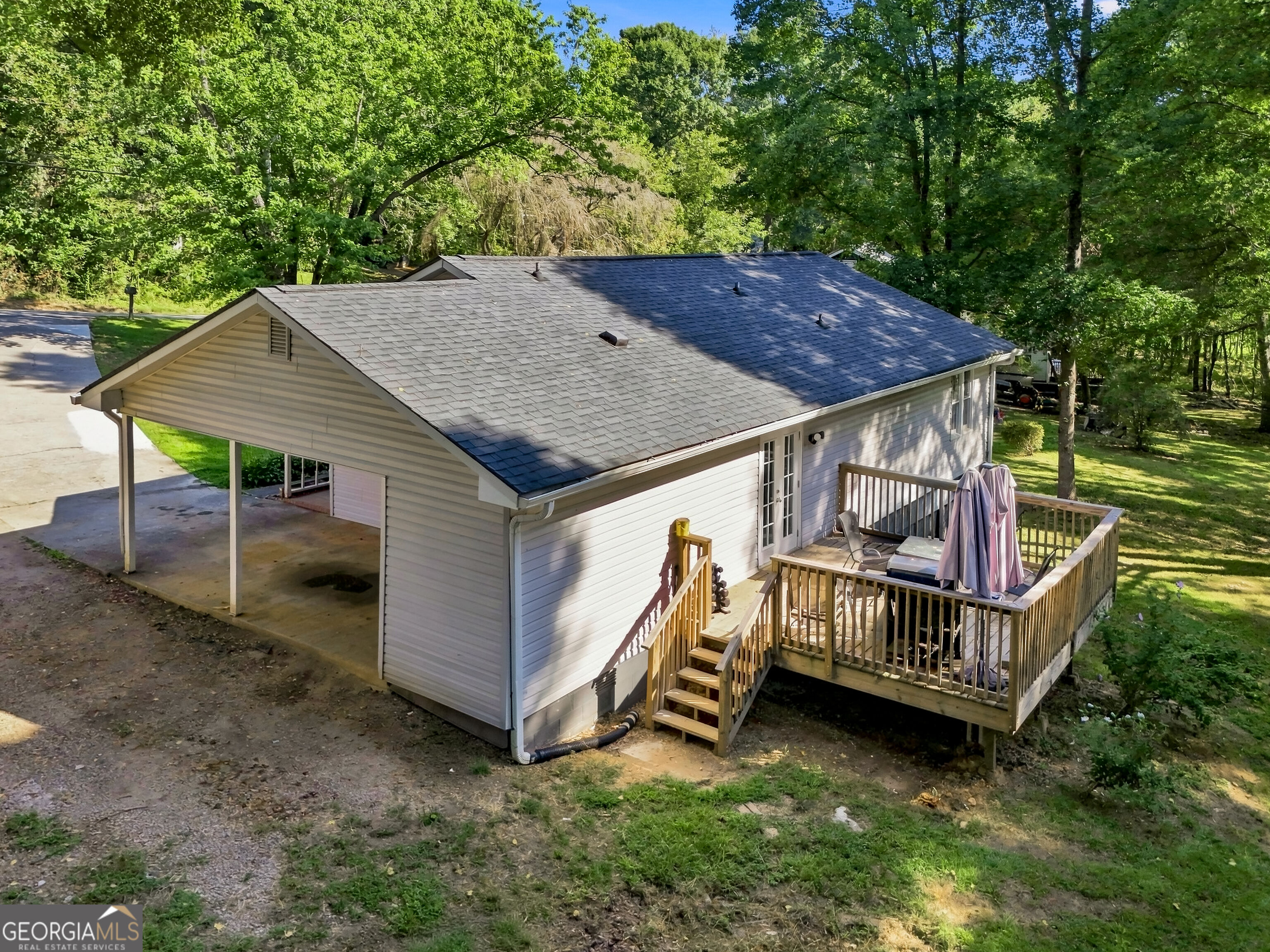 3016 Summer Lake Drive Property Photo 4