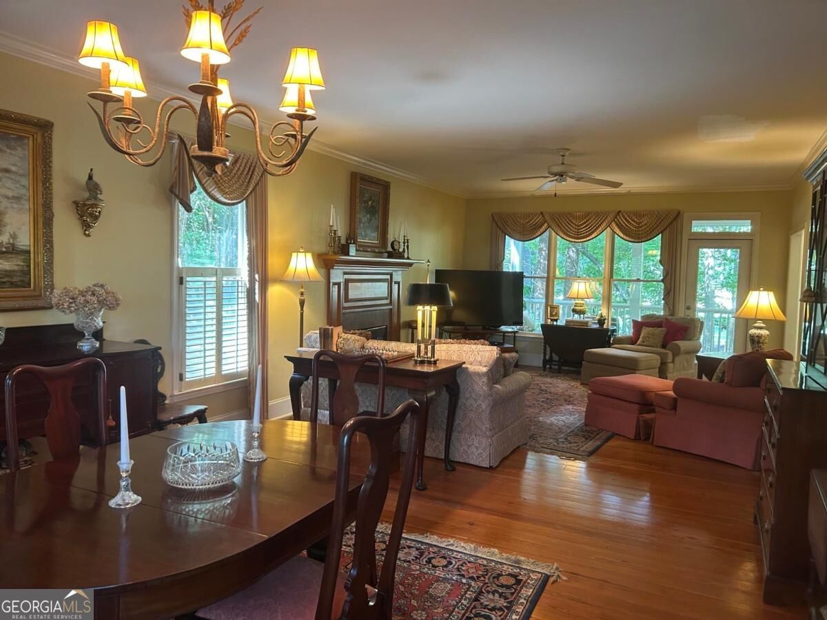 1011 Spy Glass Hill Property Photo 8
