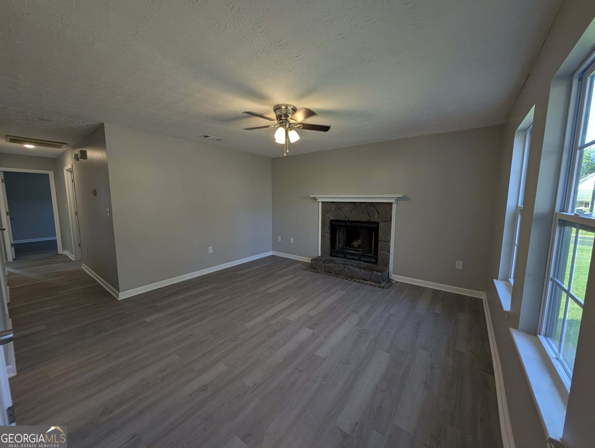 126 Crystal Brook Property Photo 2