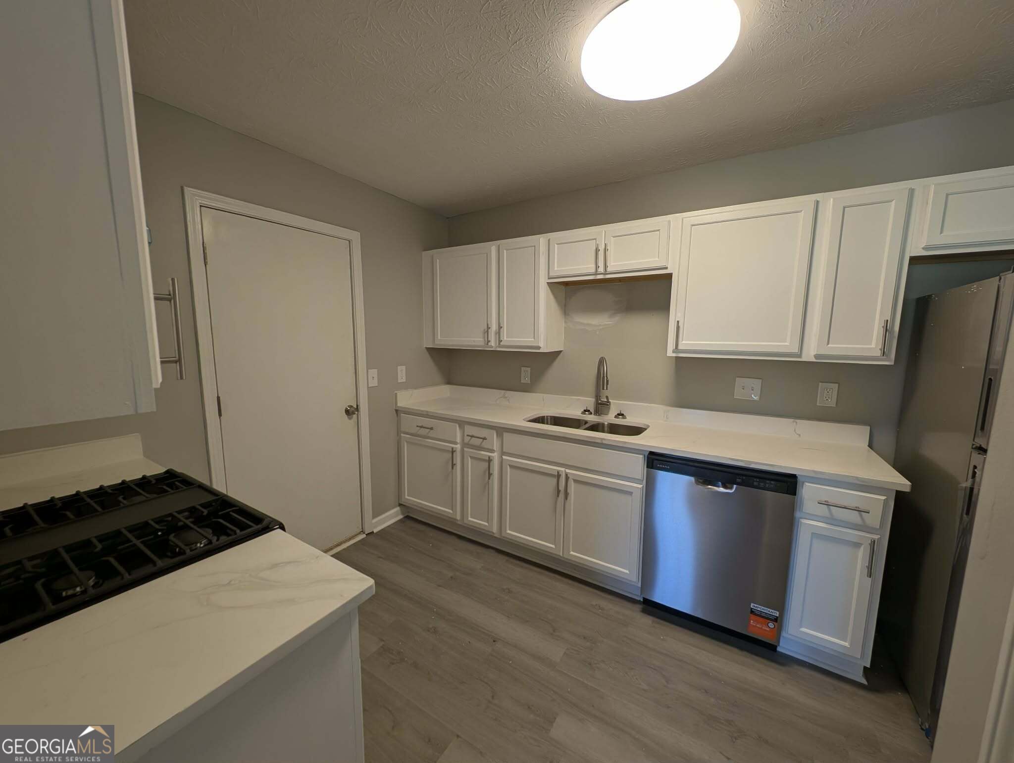 126 Crystal Brook Property Photo 8