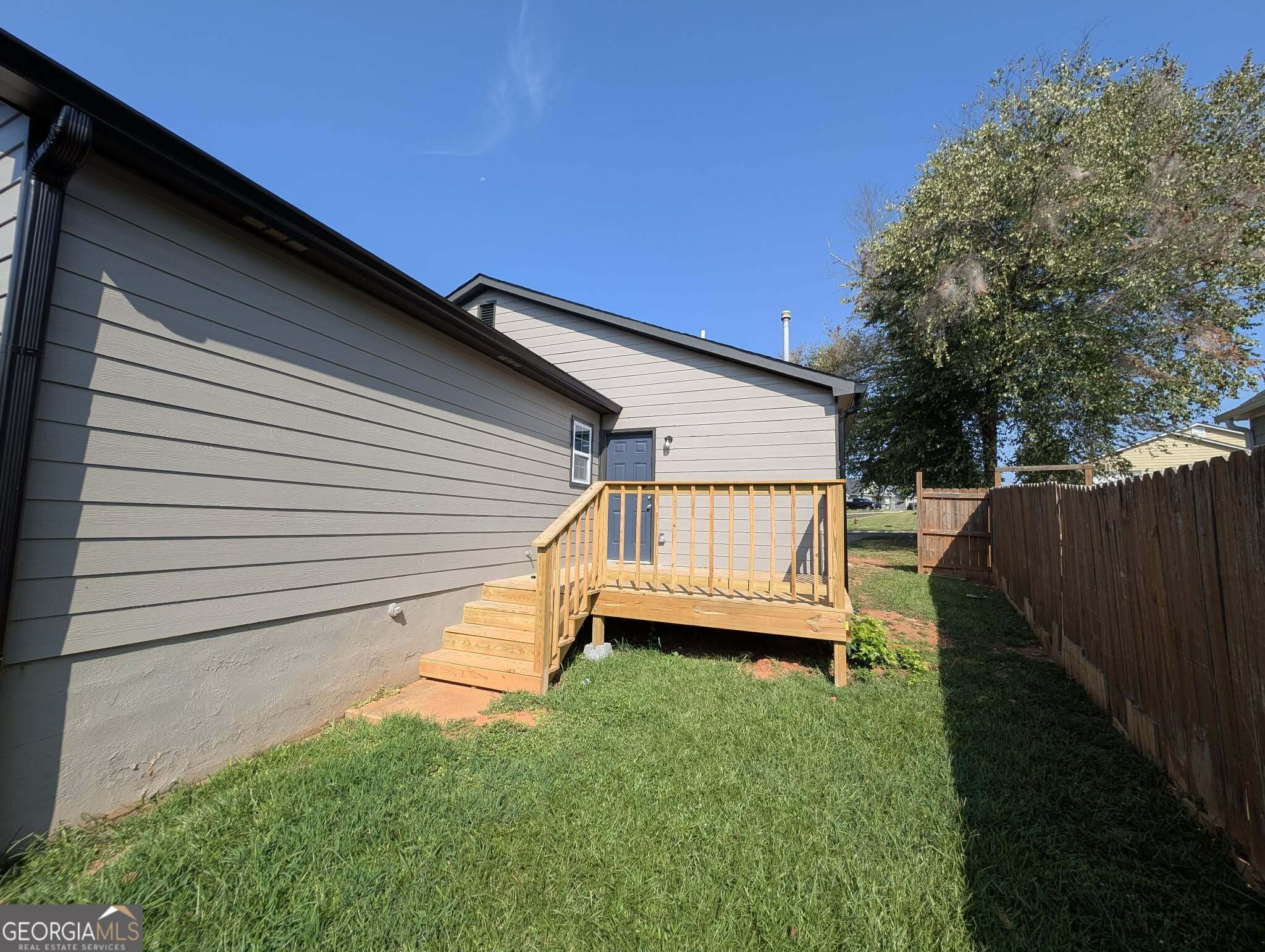 126 Crystal Brook Property Photo 28