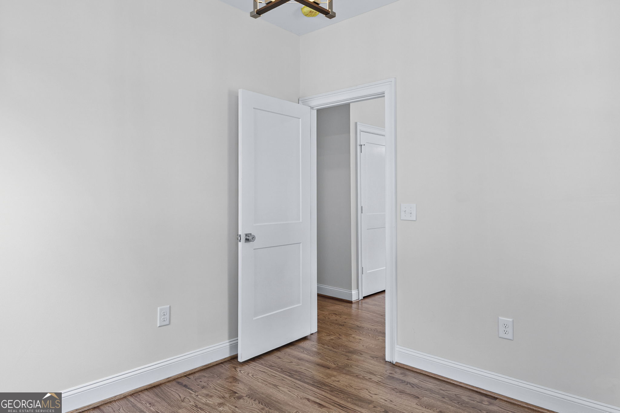 14 Salbide Avenue Property Photo 21