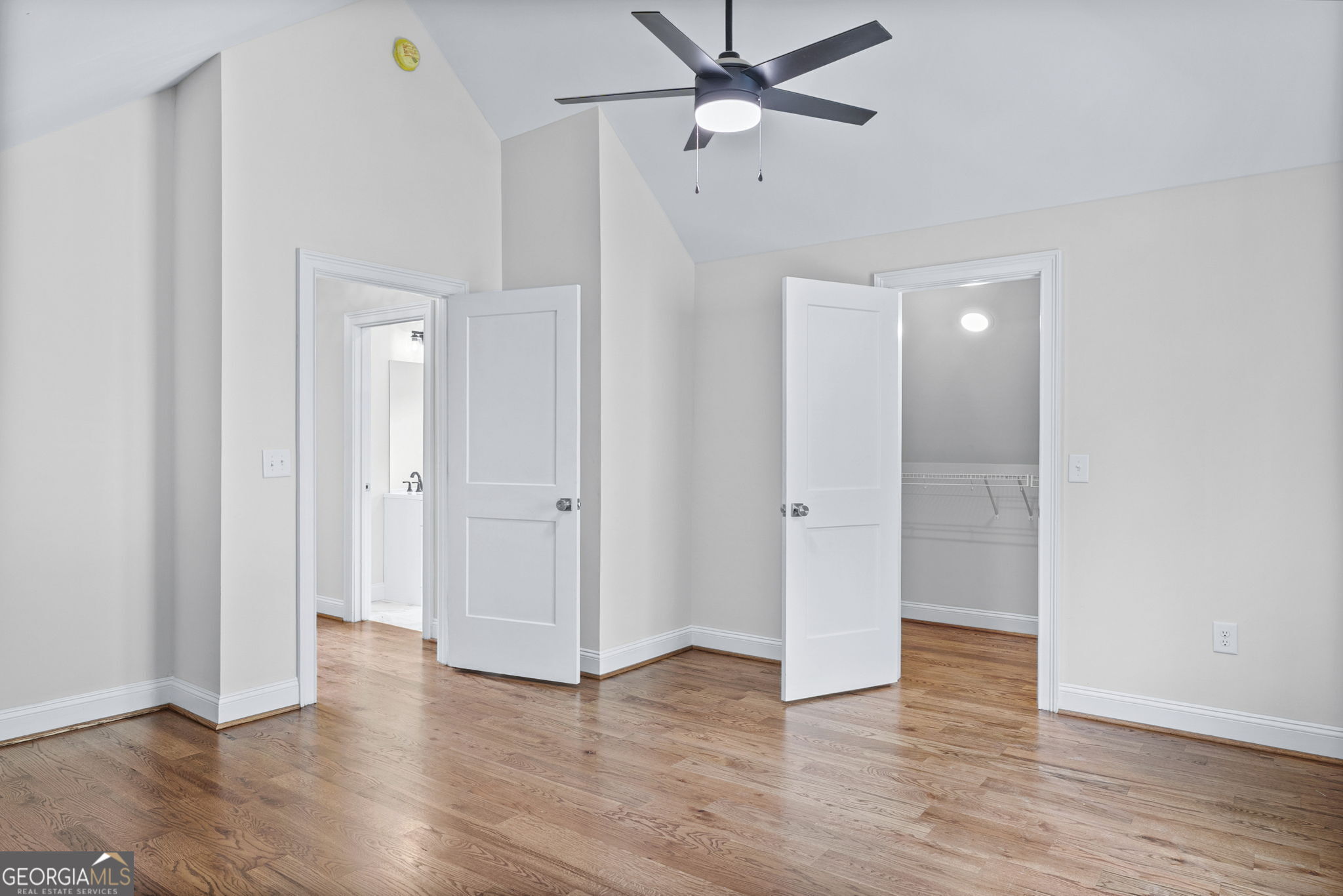 14 Salbide Avenue Property Photo 40