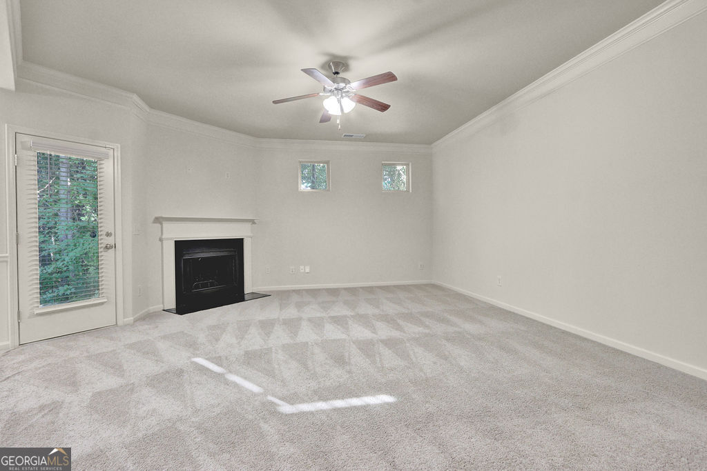 3416 Greyhawk Crossing Property Photo 5