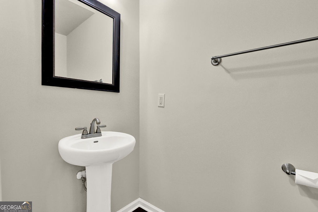 3416 Greyhawk Crossing Property Photo 16