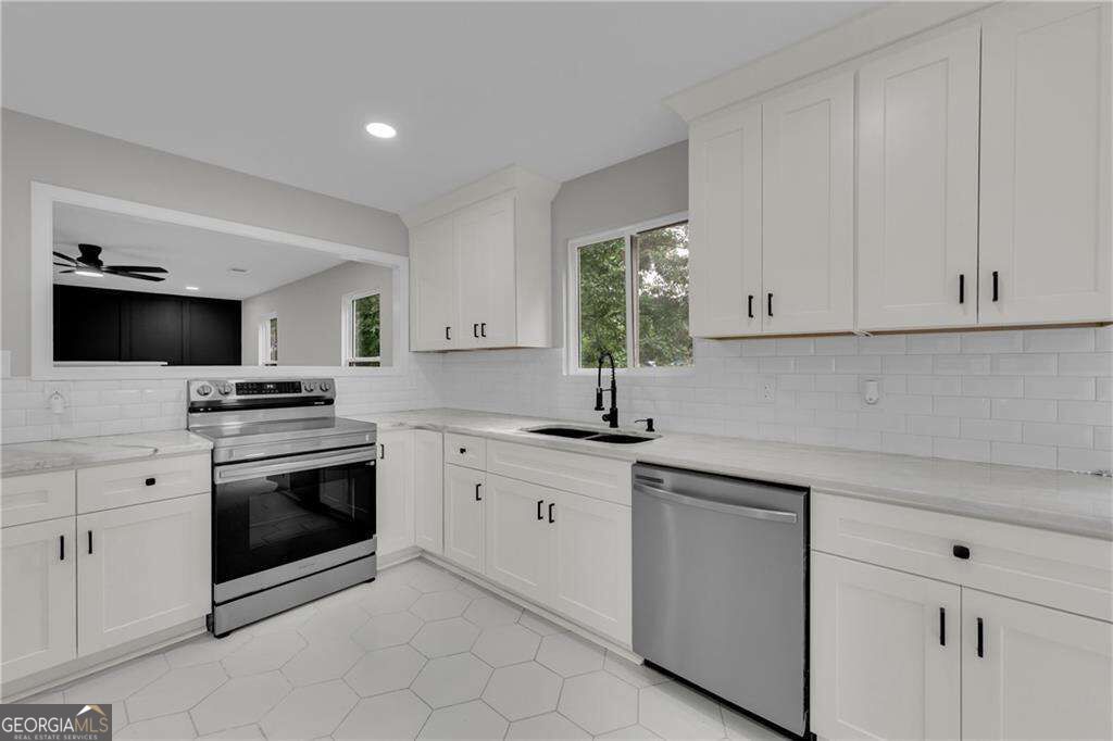5271 Bridgewater Trace Property Photo 15