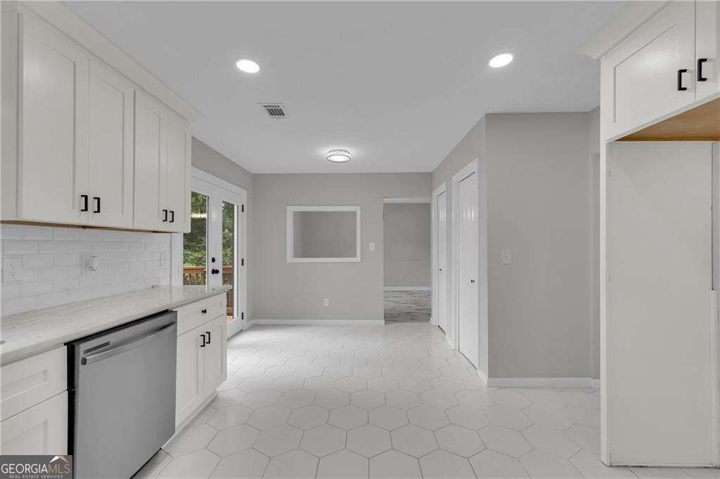 5271 Bridgewater Trace Property Photo 16