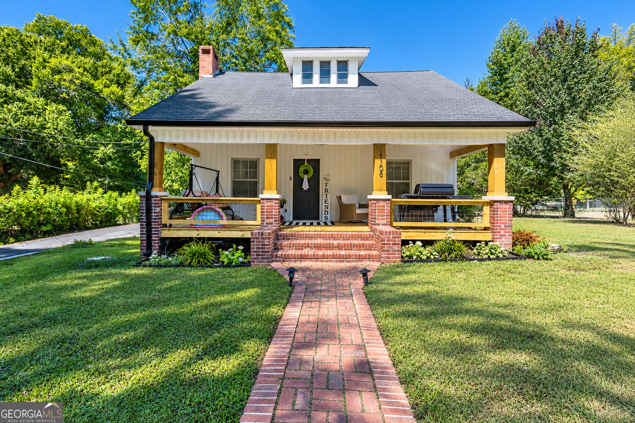 1108 S Chattanooga Street Property Photo 3