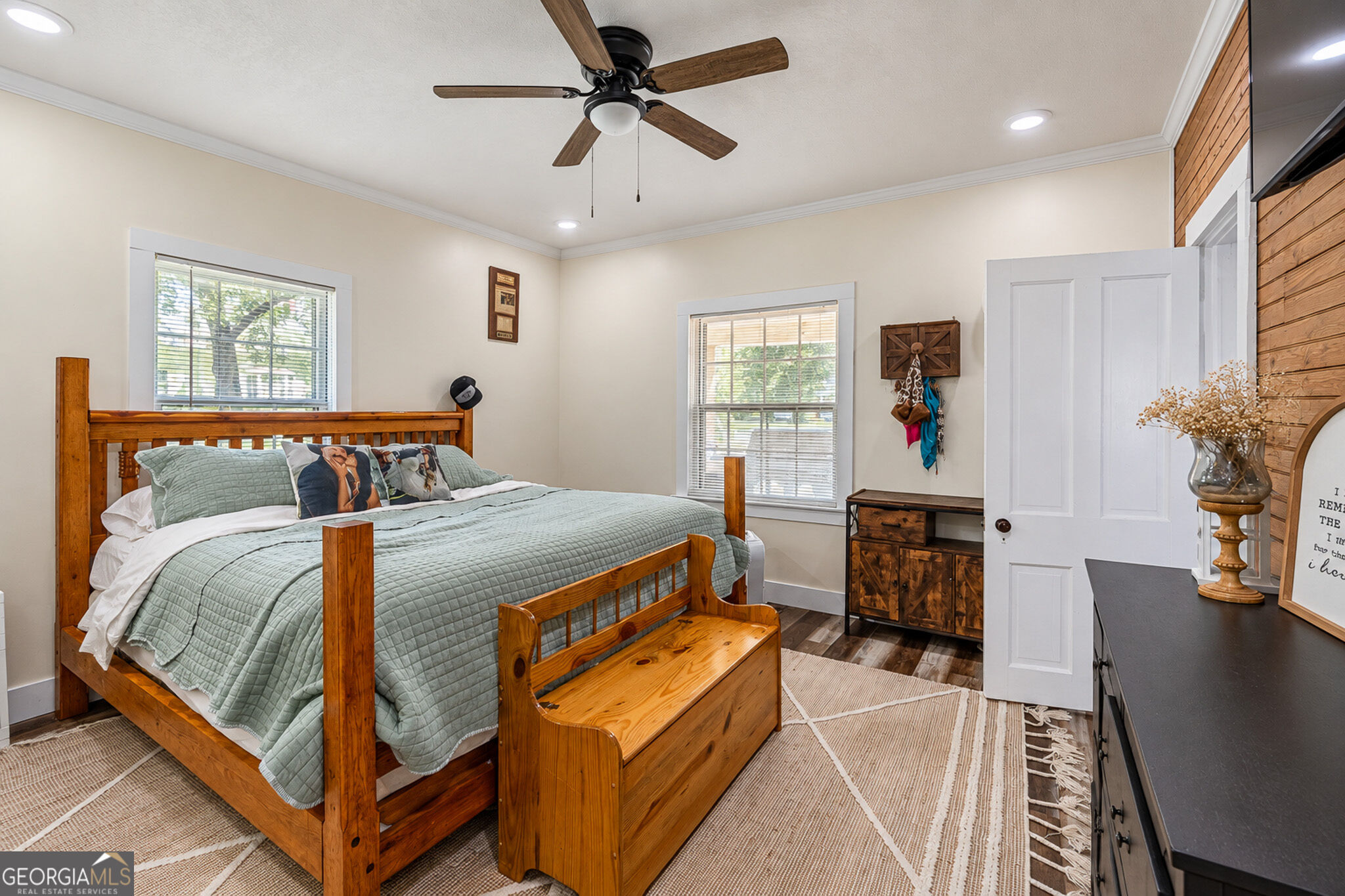 1108 S Chattanooga Street Property Photo 26