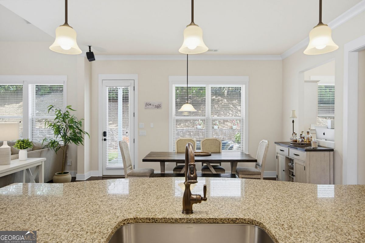 12269 Ferncreek Drive Property Photo 13