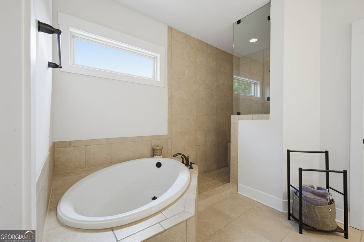 12269 Ferncreek Drive Property Photo 24
