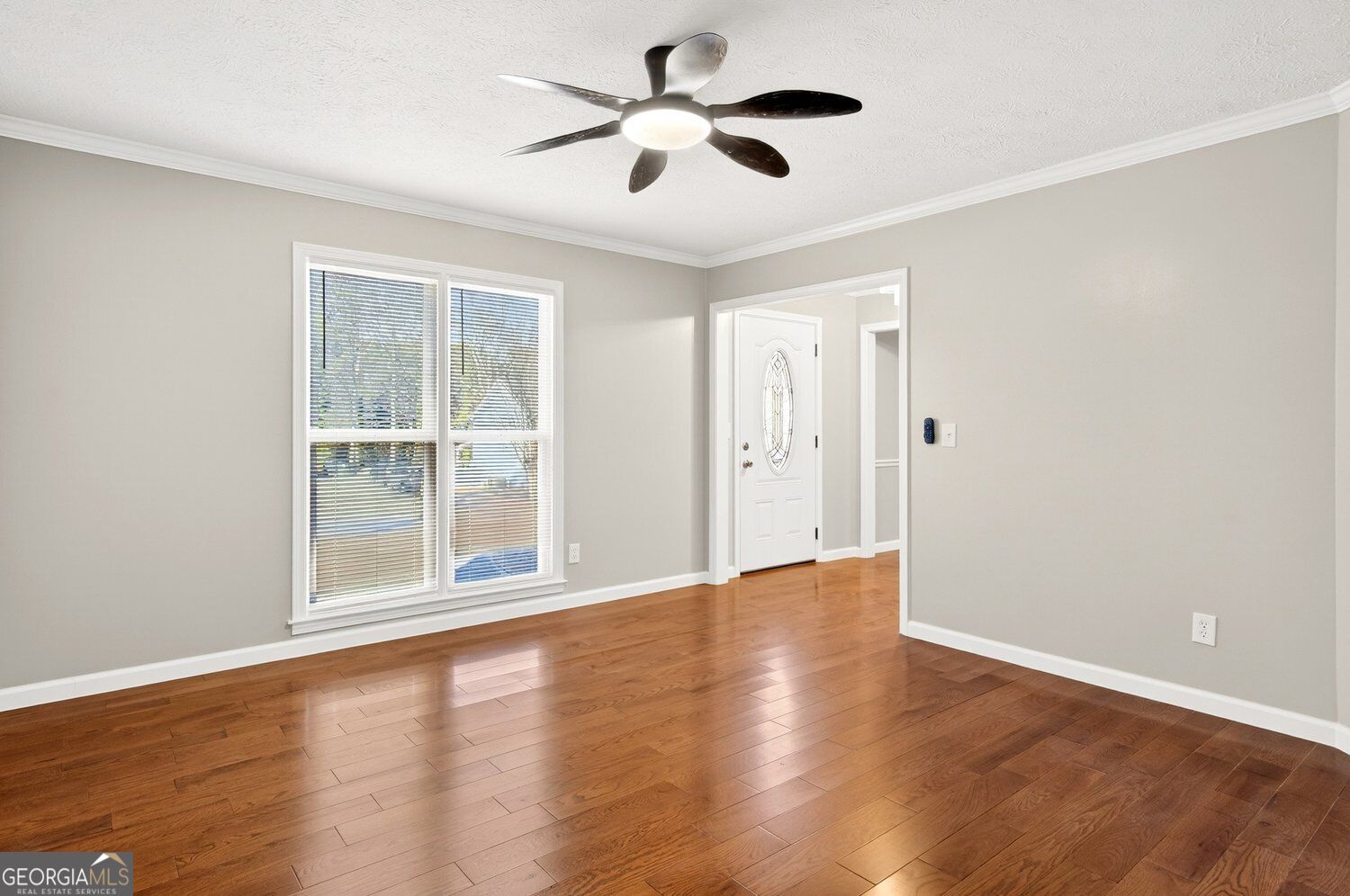 1837 Coventry Way Property Photo 8