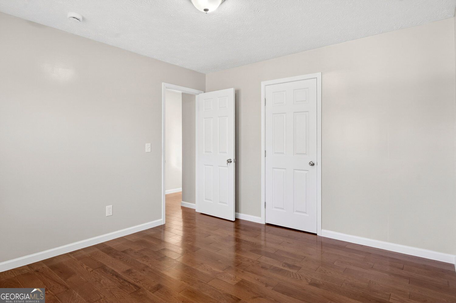 1837 Coventry Way Property Photo 26