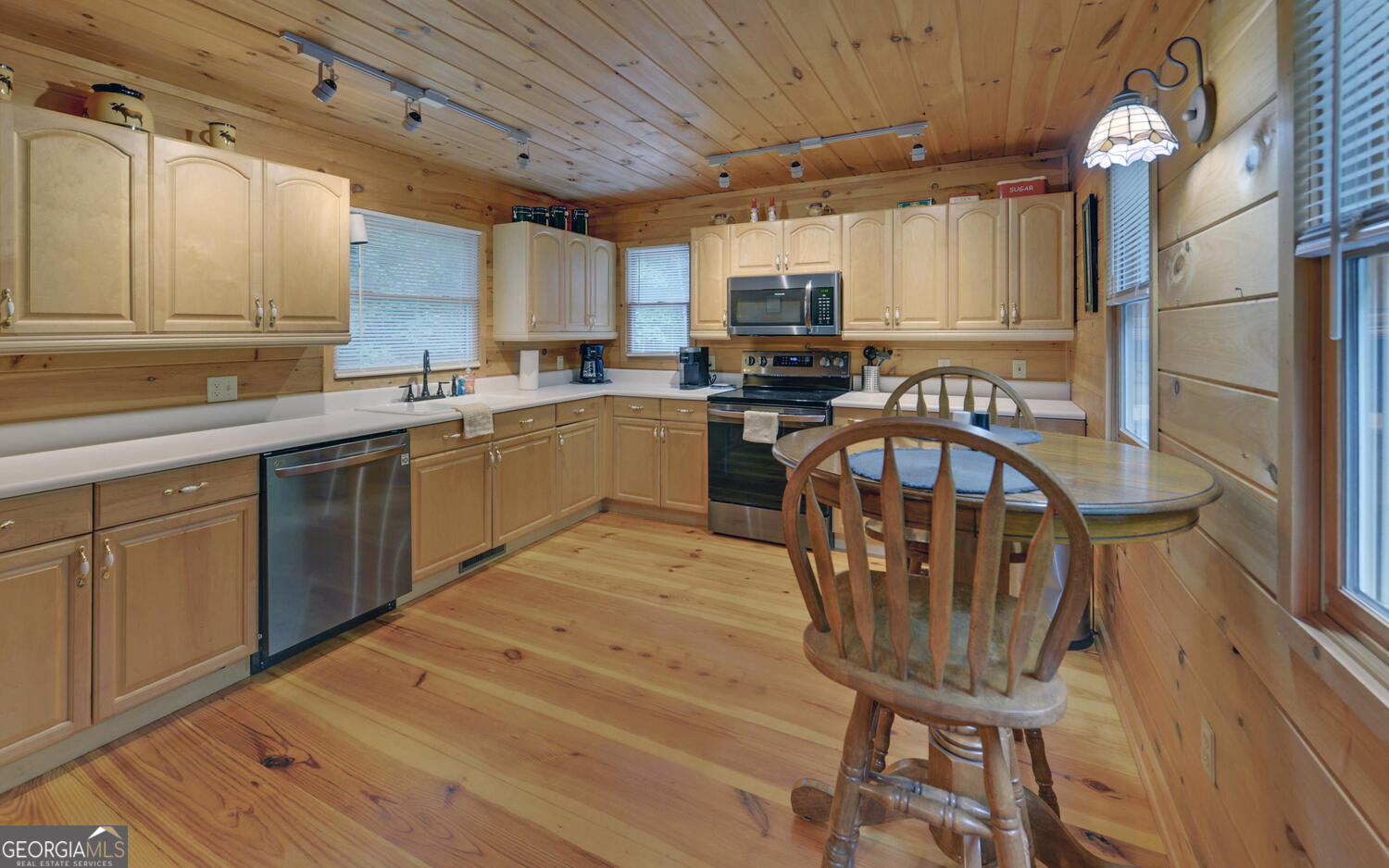 1055 Wolfpen Trail Property Photo 11