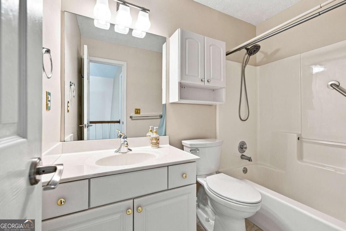 4085 Berkeley Park Drive Property Photo 37