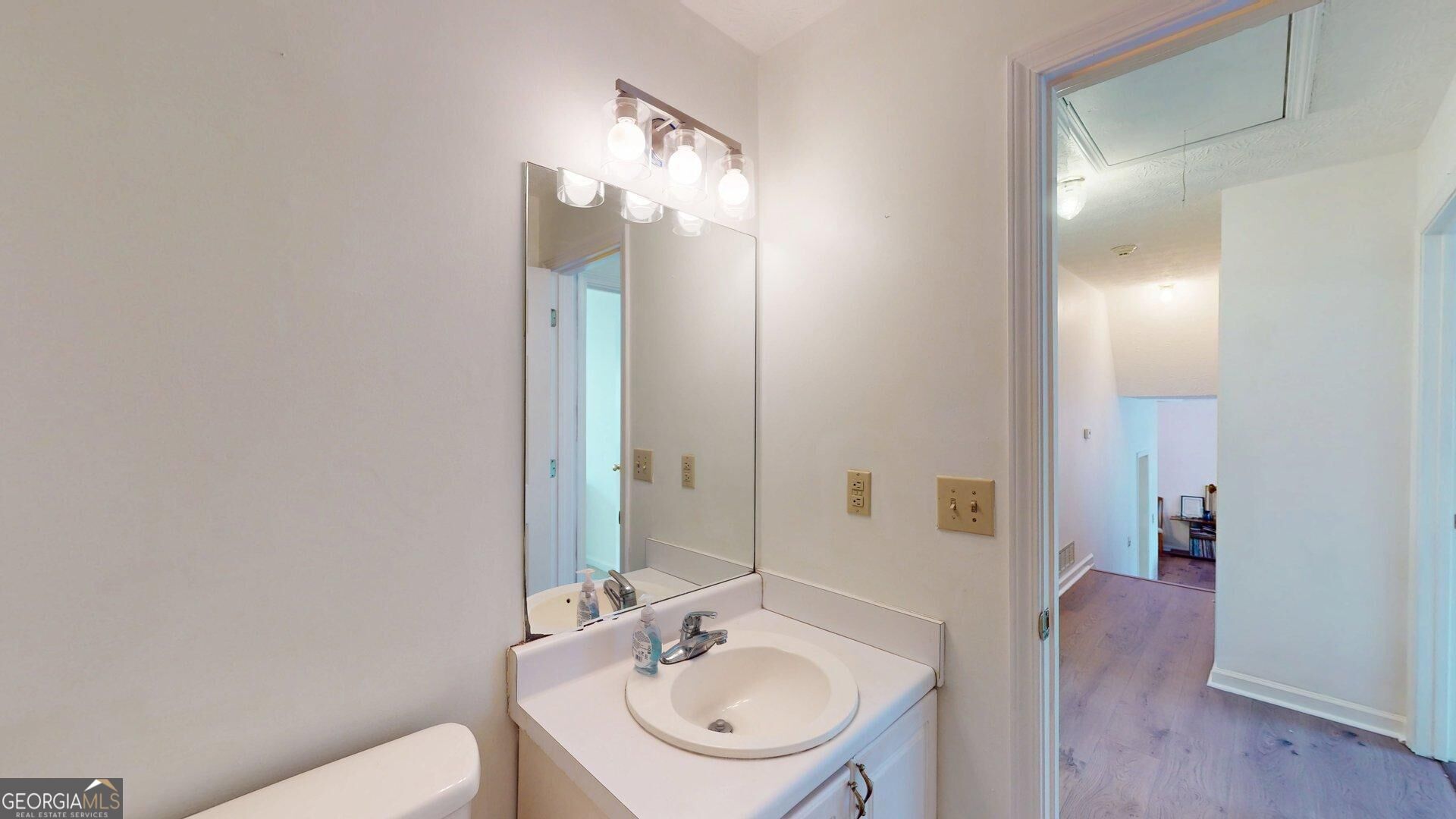 2400 Brooks Court Sw Property Photo 22