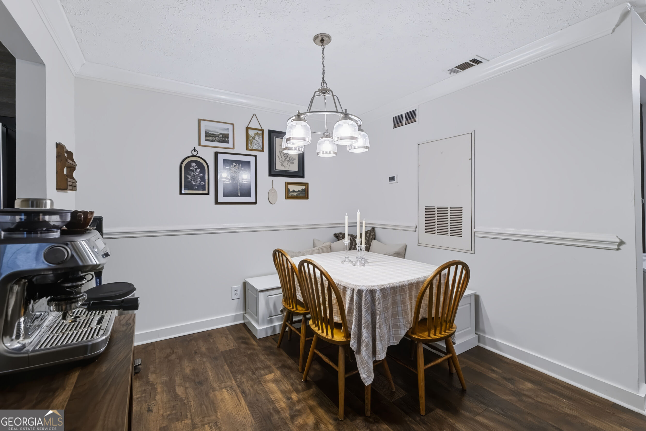 6804 Glenridge Drive # D Property Photo 14