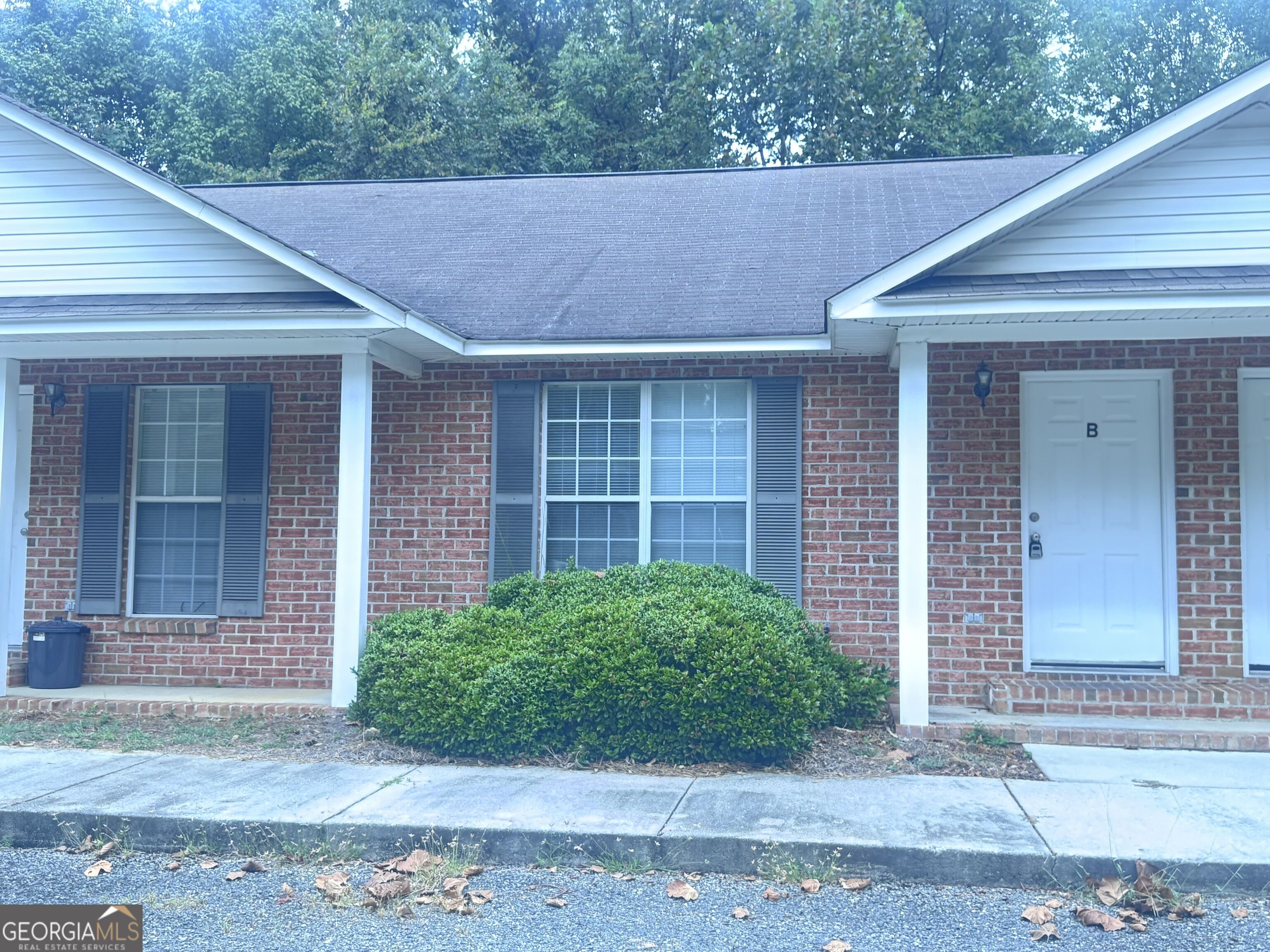 1403 Claxton Dairy Rd # B Property Photo 1
