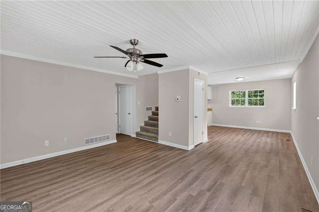 2518 Ridgecrest Drive Property Photo 5