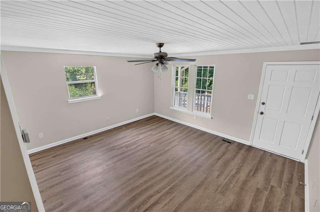 2518 Ridgecrest Drive Property Photo 10