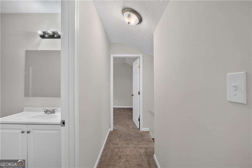 2518 Ridgecrest Drive Property Photo 16