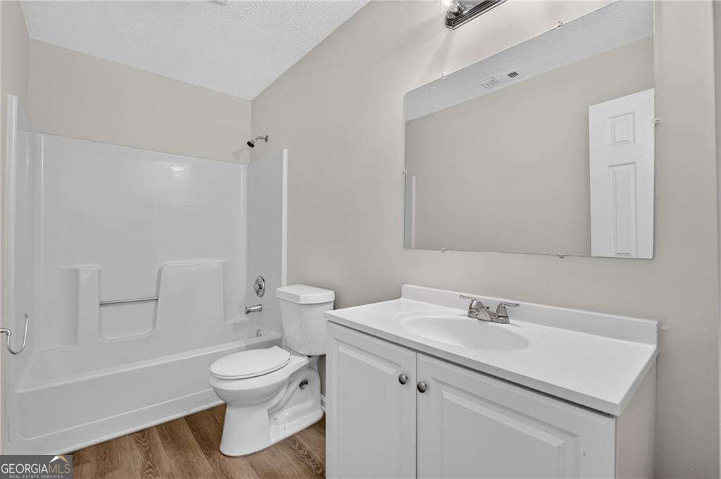 2518 Ridgecrest Drive Property Photo 17