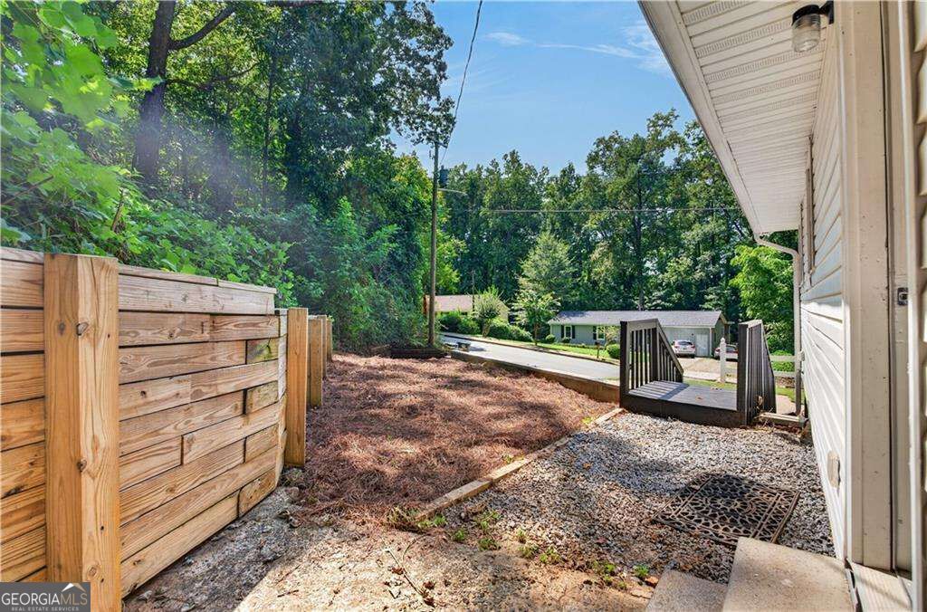 2518 Ridgecrest Drive Property Photo 21