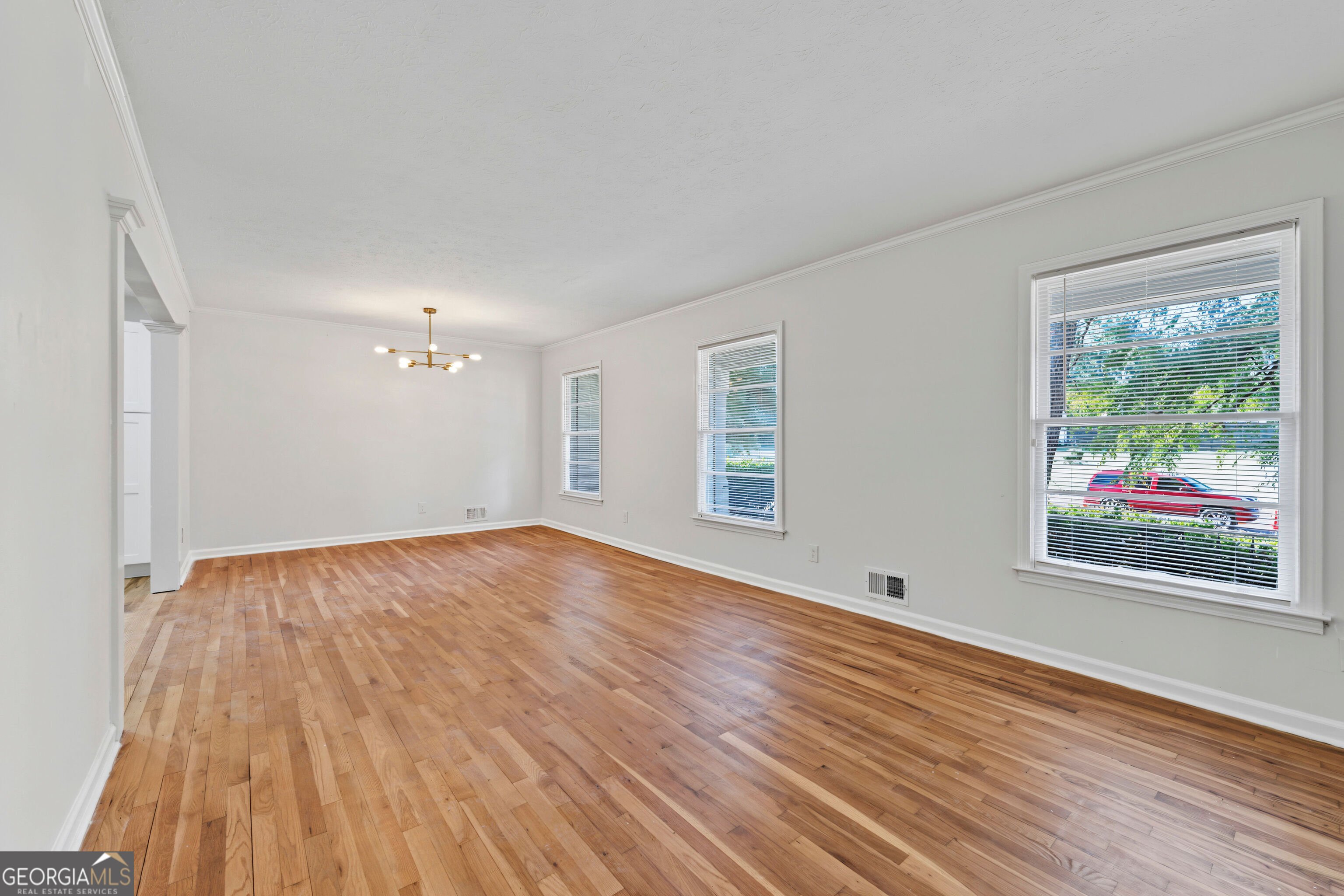 3954 Artist View Property Photo 4