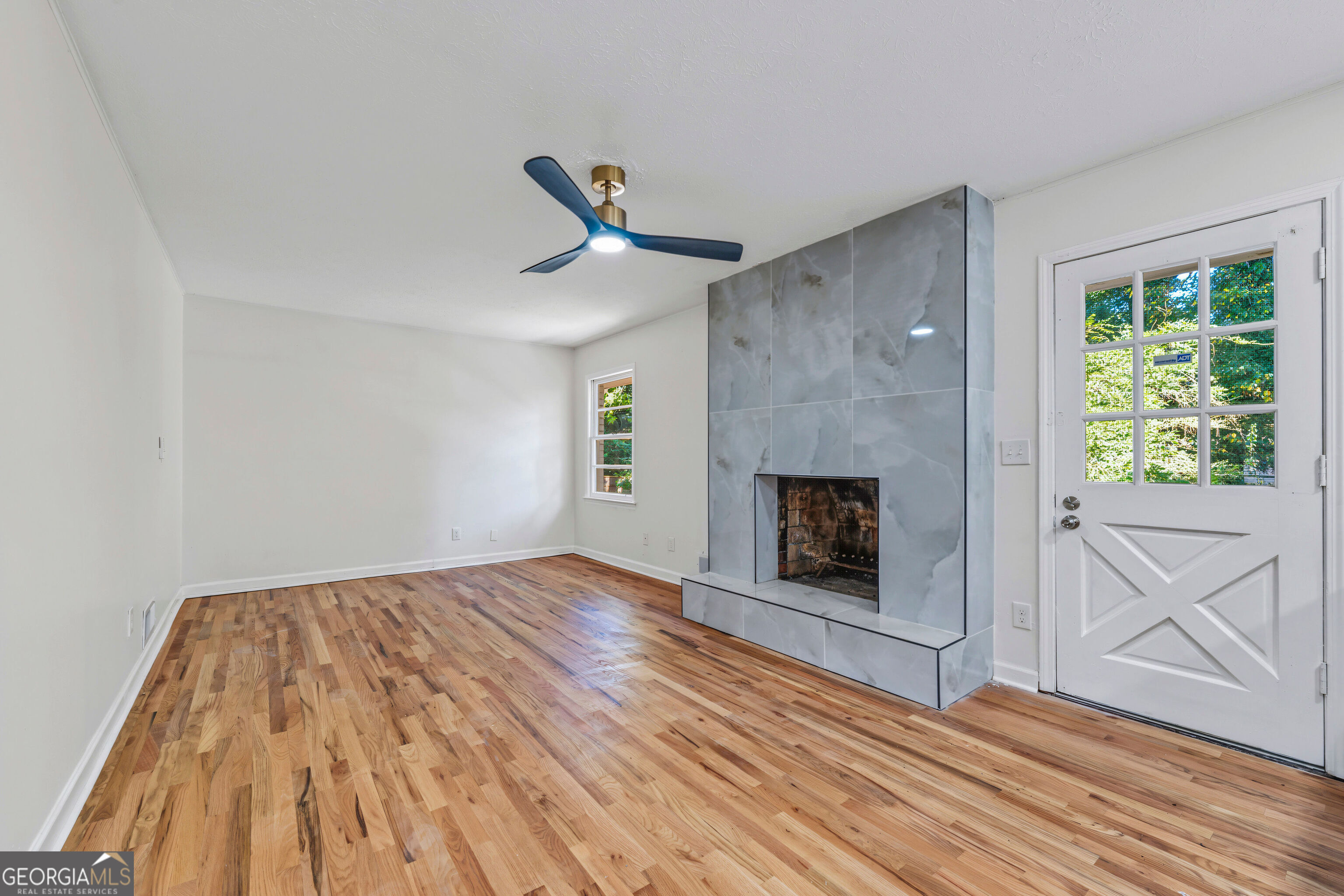 3954 Artist View Property Photo 6