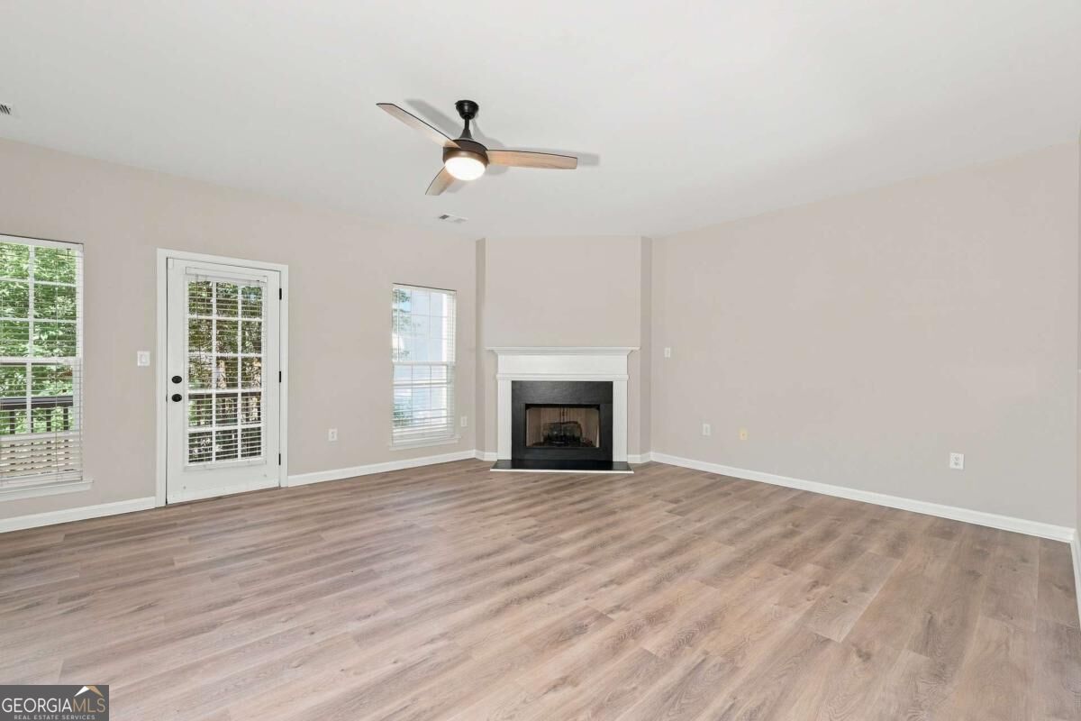 2408 Beaver Falls Drive Property Photo 2