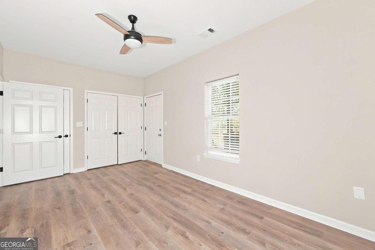 2408 Beaver Falls Drive Property Photo 8