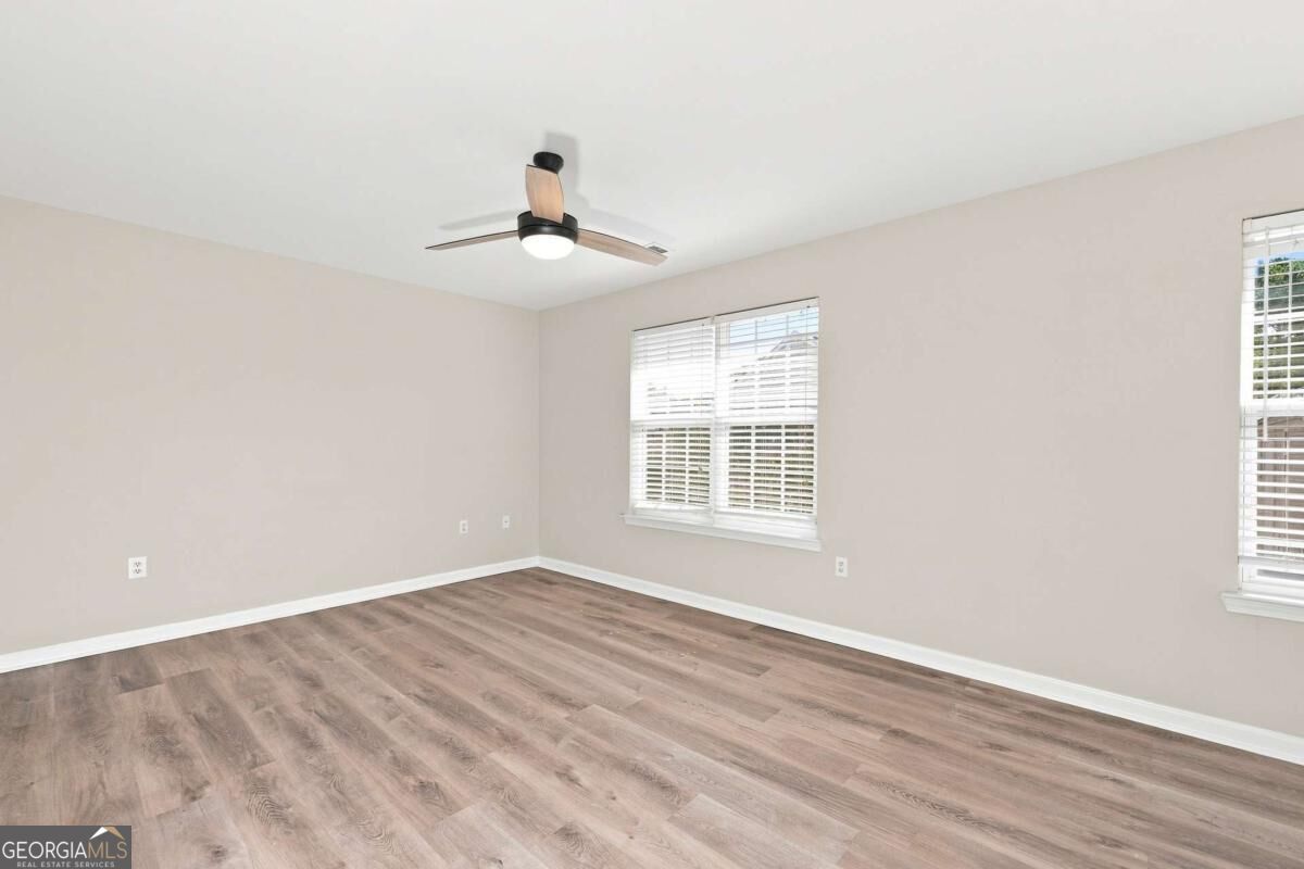 2408 Beaver Falls Drive Property Photo 10