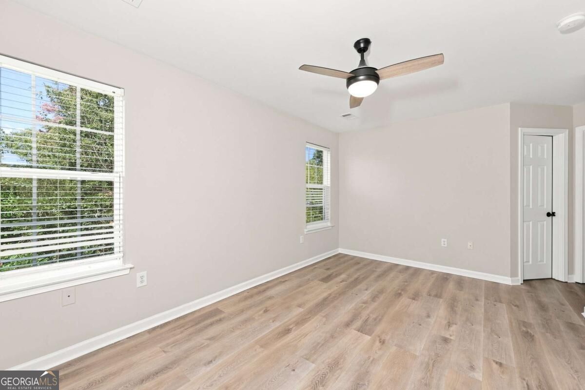 2408 Beaver Falls Drive Property Photo 14